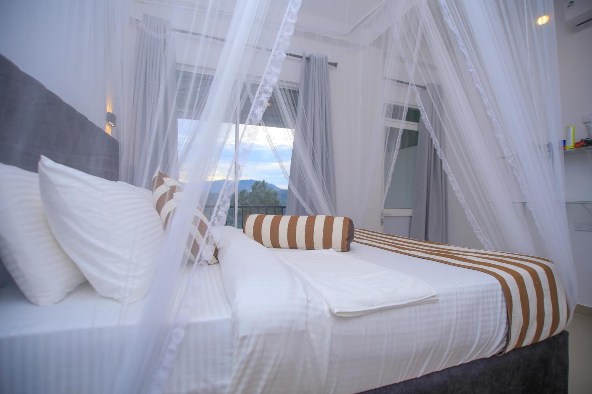 Ella Nimal Nest Inn Luaran gambar