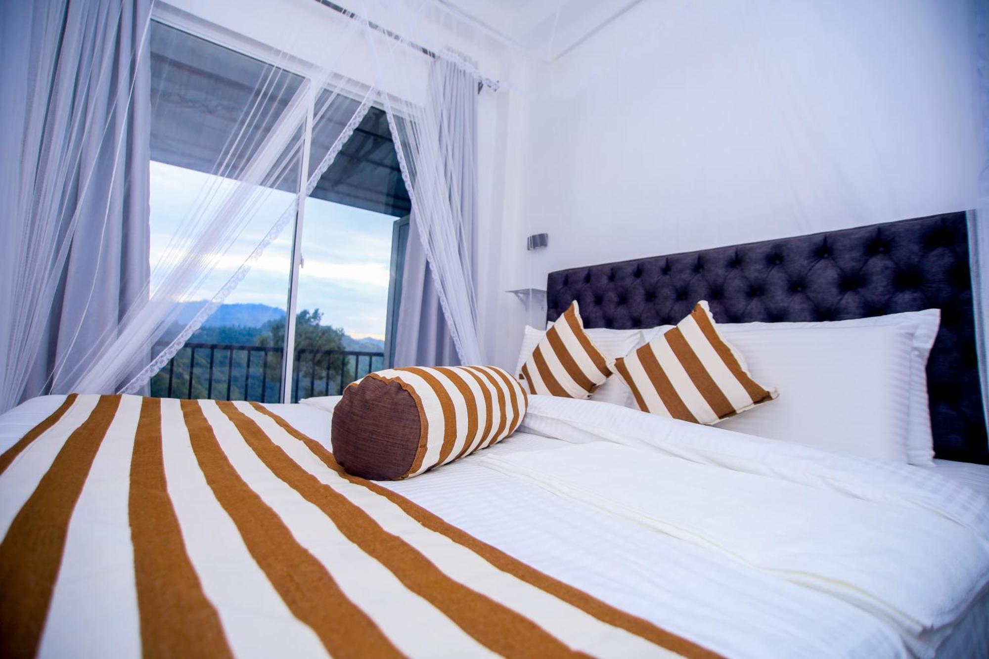 Ella Nimal Nest Inn Luaran gambar