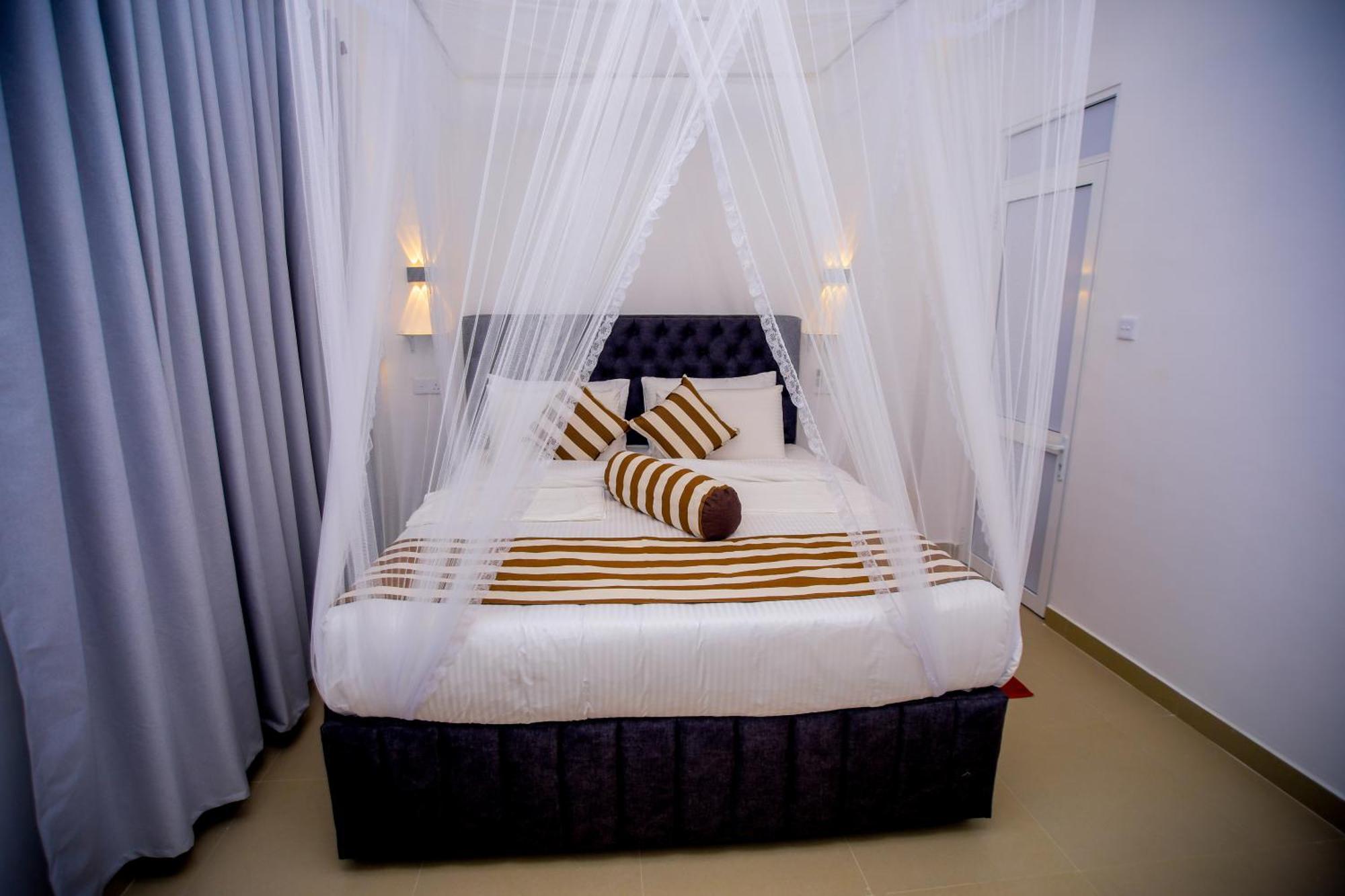 Ella Nimal Nest Inn Luaran gambar